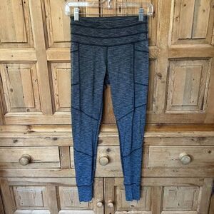 Athleta XS Gray Leggings Excursion‎ Tight Athletic Heather Gray